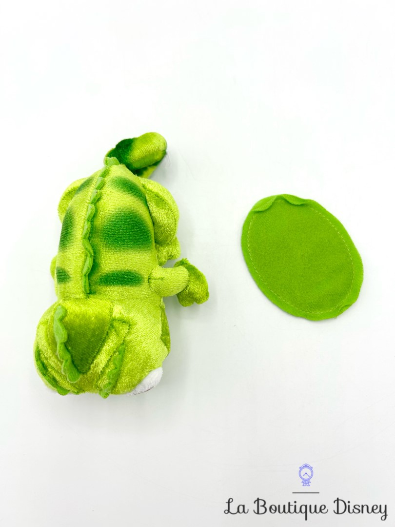 peluche-épaule-pascal-caméléon-raiponce-disney-store-magnet-aimant (1)