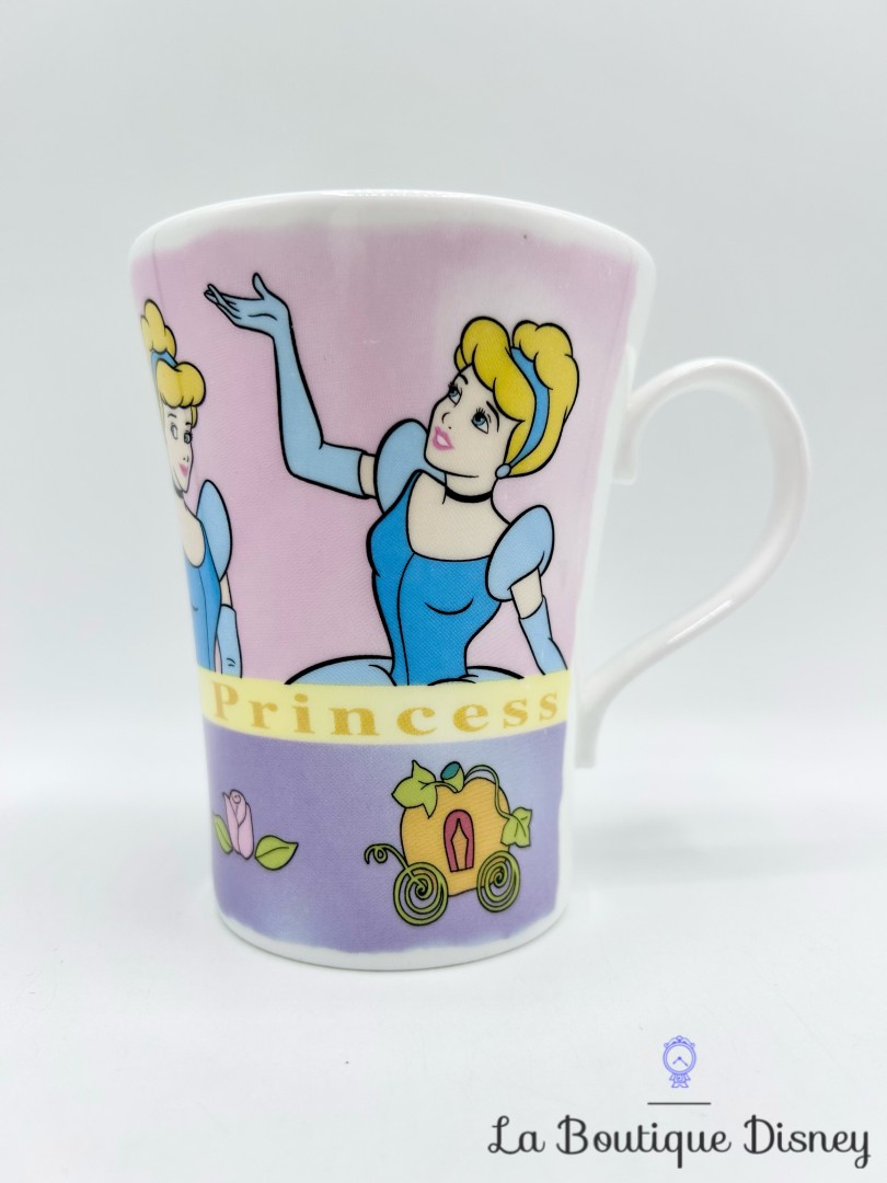 tasse-cendrillon-now-i-am-a-princess-disney-store-exclusive-mug (3)
