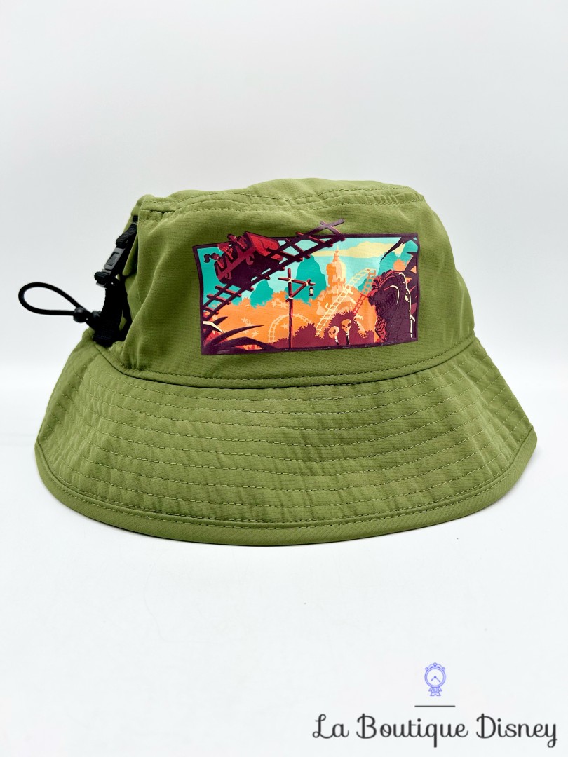 bob-indiana-jones-attraction-disney-parks-disneyland-chapeau-vert (4)