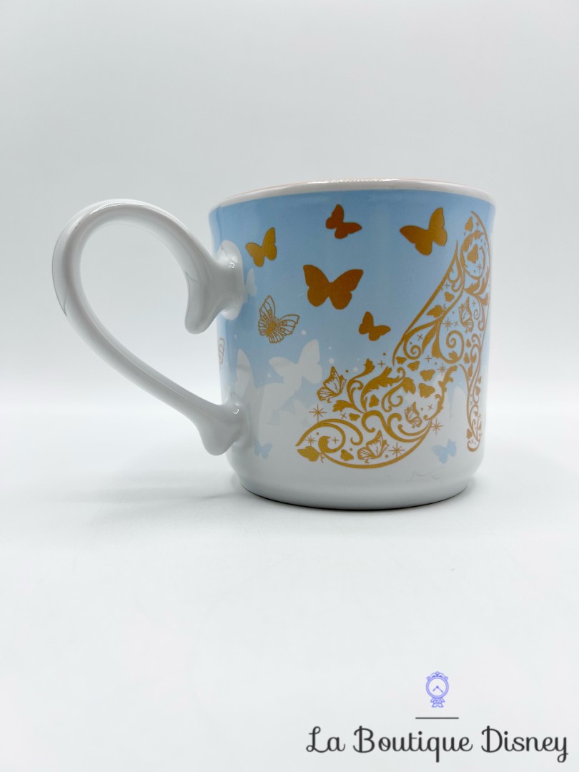 tasse-chaussure-cendrillon-disney-store-mug-pantoufle-carosse (5)