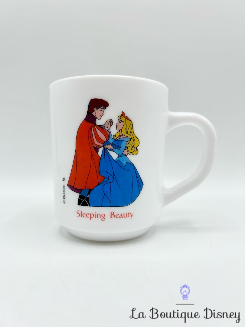 tasse-la-belle-au-bois-dormant-sleeping-beauty-disney-arcopal-vintage-maléfique (2)