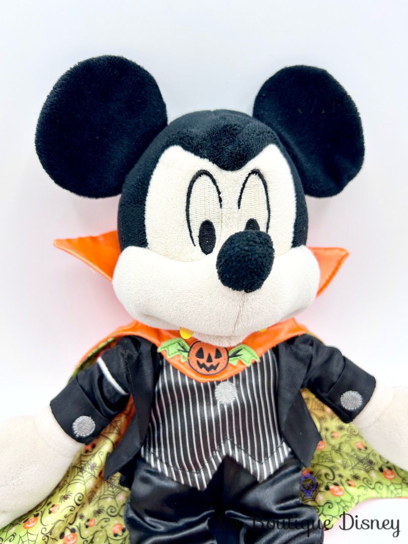peluche-mickey-halloween-disney-parks-vampire-orange (4)