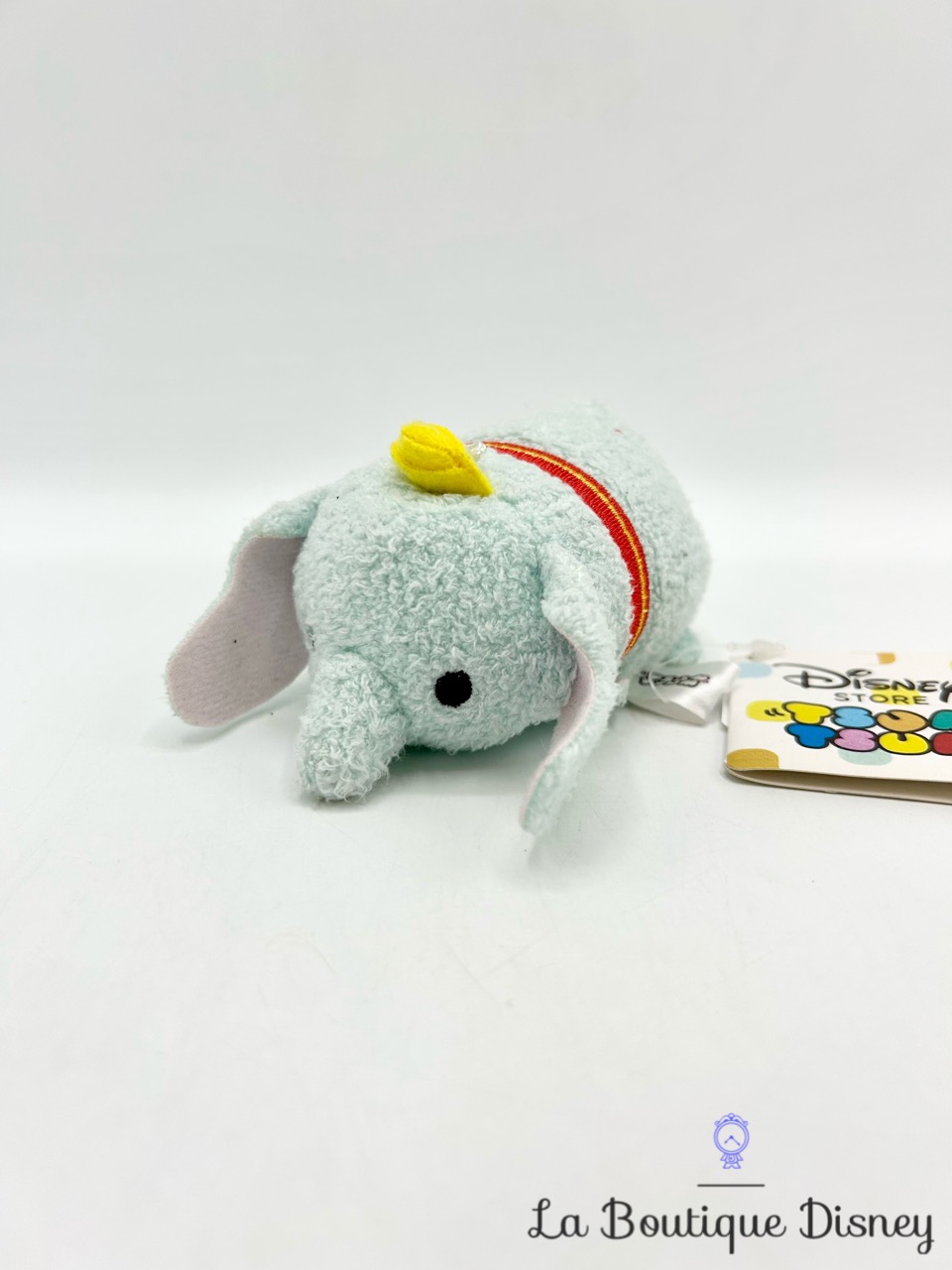 peluche-tsum-tsum-dumbo-disney-store-japon-éléphant-gris-0