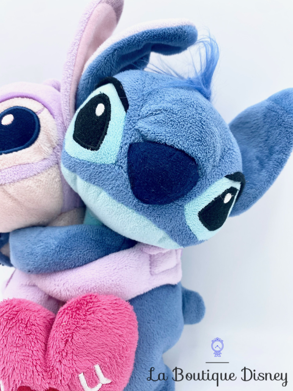 peluche-stitch-angel-coeur-i-love-you-disneyland-disney-calin-4