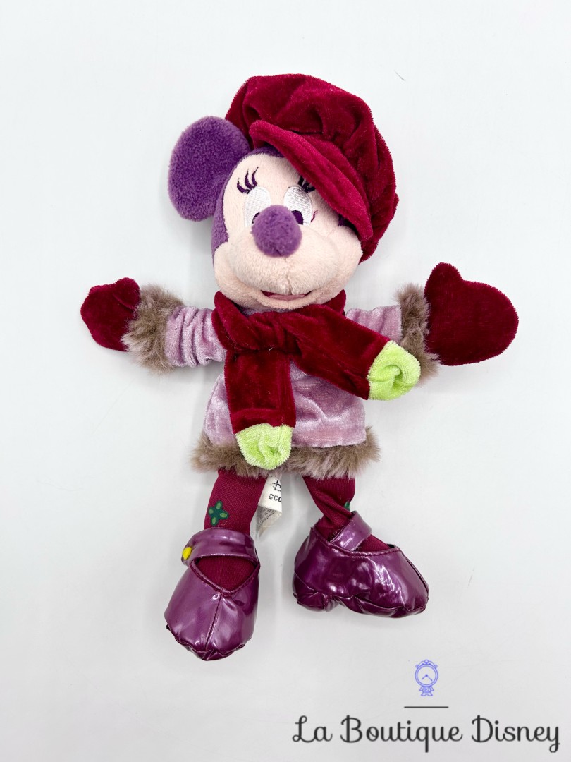 Peluche-Minnie-Mouse-Hiver-Disneyland-Paris-Disney-manteau-chapeau-violet-26-cm (5)