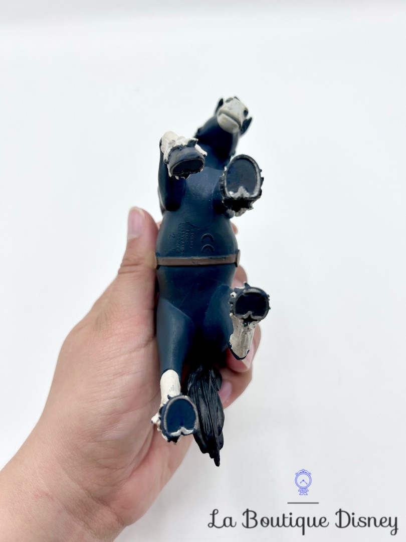 Figurine-Angus-Disney-Bullyland-Rebelle-cheval-noir-14-cm (1)