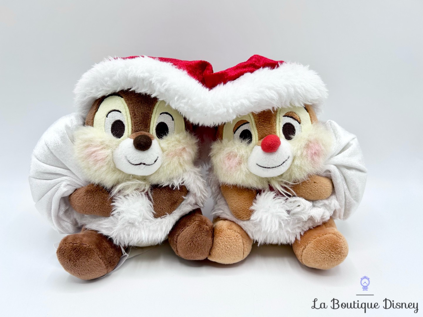 Peluche-Tic-et-Tac-Noël-Disney-Store-2017-bonnet-rouge-24-cm (2)