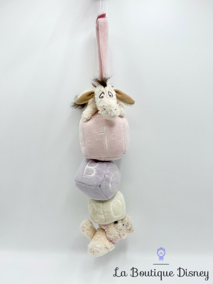 Peluche-musicale-Winnie-ourson-Bourriquet-cubes-Disney-Store-sonore-bébé-30-cm (3)