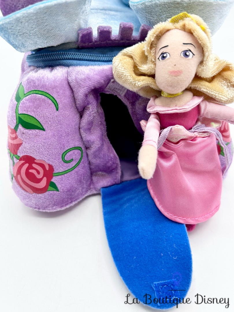 Jouet-Peluche-Château-Aurore-La-Belle-au-Bois-Dormant-Disney-Store-Hoop-Canada-Sleep-Castle-Playset (9)