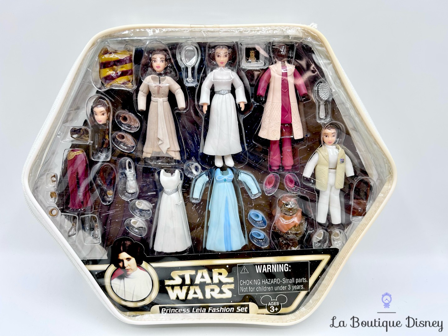 Coffret-Princess-Leia-Fashion-Set-Star-Wars-Disney-Parks-figurine-mini-poupée (2)