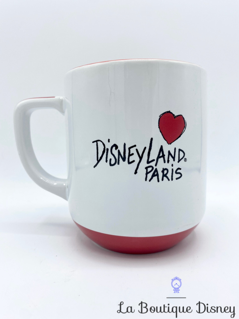 tasse-lettre-q-reine-coeur-alice-au-pays-des-merveilles-queen-of-hearts-disneyland-paris-mug-disney-rouge-2