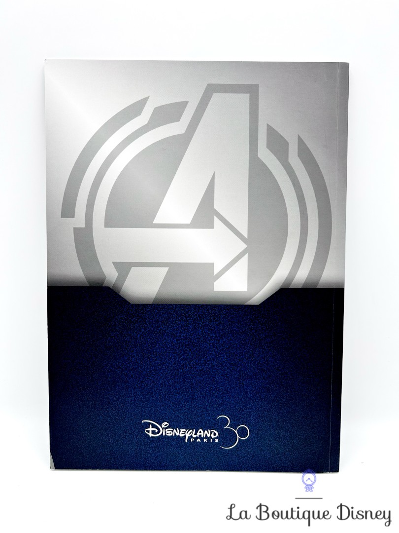 Livre-Avengers-Campus-Yearbook-2022-Marvel-Disneyland-Paris-Disney-Cast-Members-Imagineers (5)