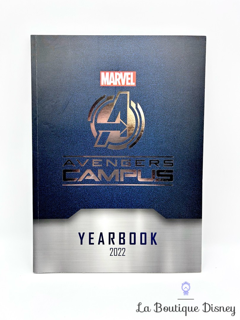Livre-Avengers-Campus-Yearbook-2022-Marvel-Disneyland-Paris-Disney-Cast-Members-Imagineers (2)