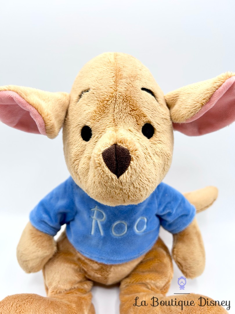 Peluche-Petit-Gourou-Roo-Disney-Store-2014-Winnie-ourson-kangourou-écusson-36-cm (3)