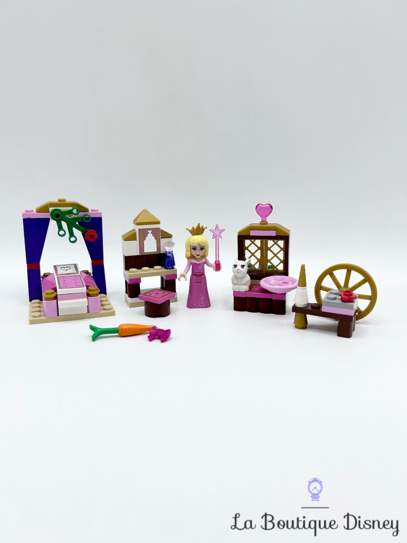 Jouet-LEGO-41060-La-chambre-de-la-Belle-au-Bois-Dormant-Disney-Princess (4)
