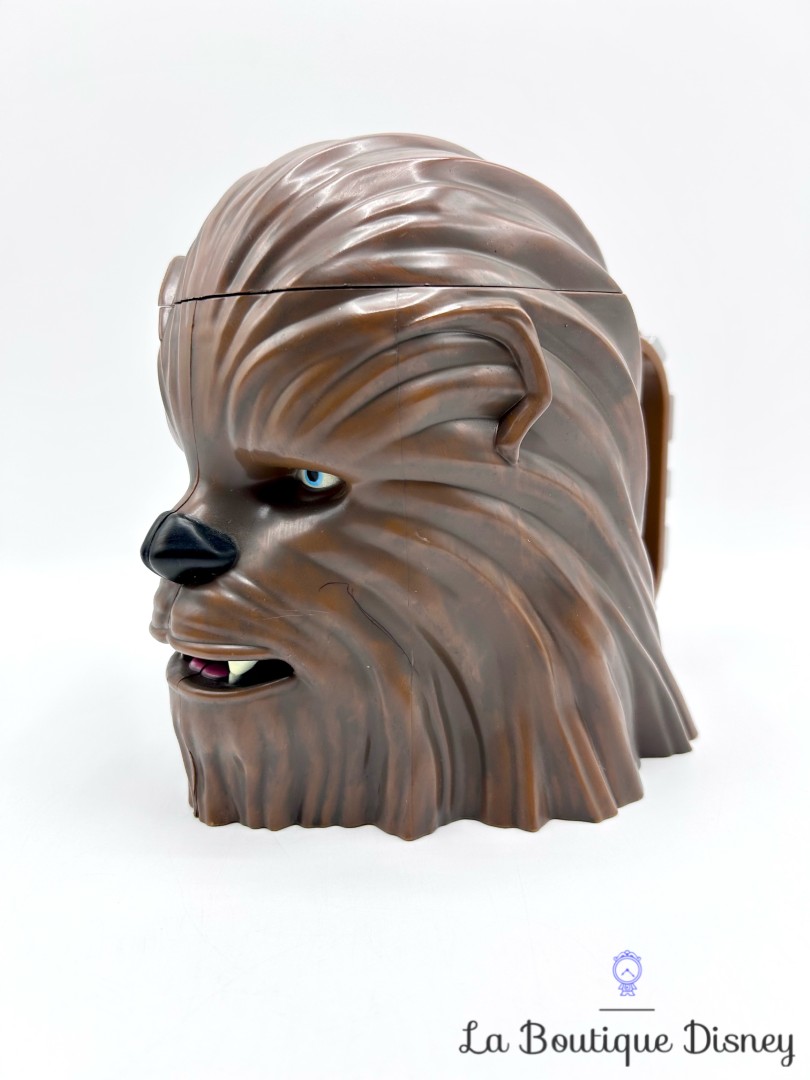 Tasse-plastique-Chewbacca-Star-Wars-Disney-Parks-2016-mug-Disneyland-seau-pop-corn-marron (5)