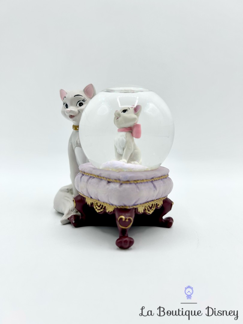 Boule-à-neige-Marie-Duchesse-Les-Aristochats-Disneyland-Paris-snow-globe-Disney (1)