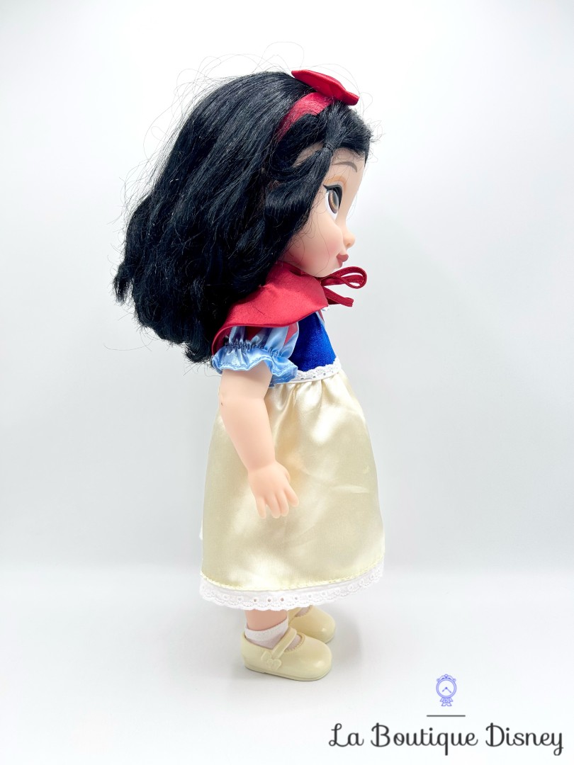 Poupée-Blanche-Neige-Animators-Collection-V5-Disney-Store-2019-princesse-40-cm (6)