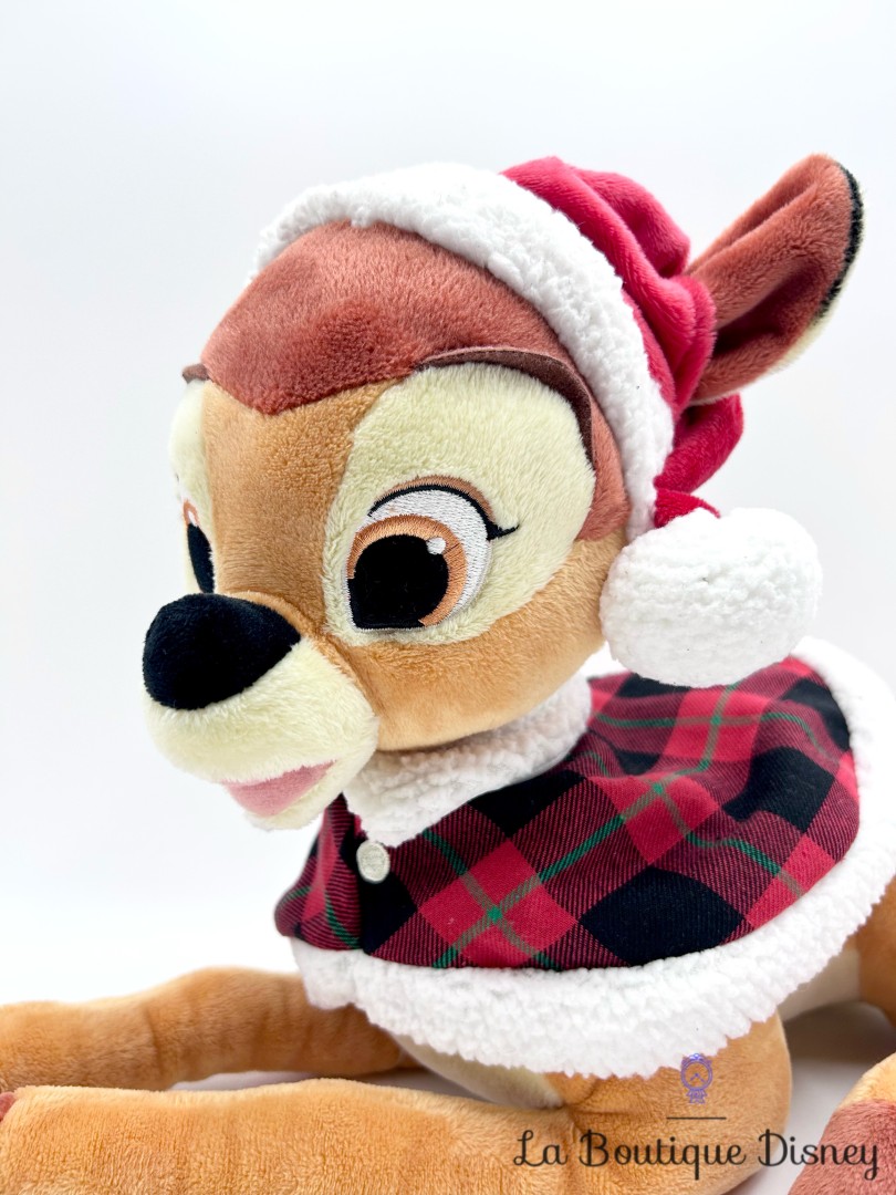 Peluche-Bambi-Noël-Disney-Store-2018-faon-marron-bonnet-40-cm (6)