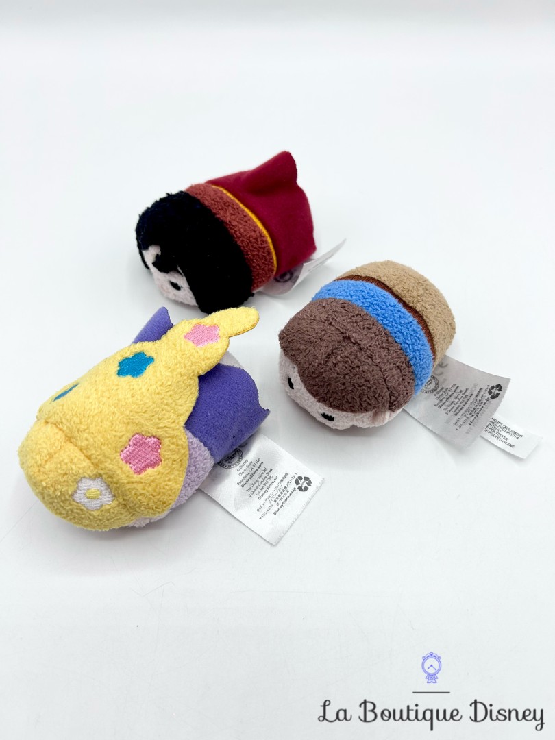 Peluches-Tsum-Tsum-Set-Raiponce-Flynn-Gothel-Disney-Store-2015 (2)