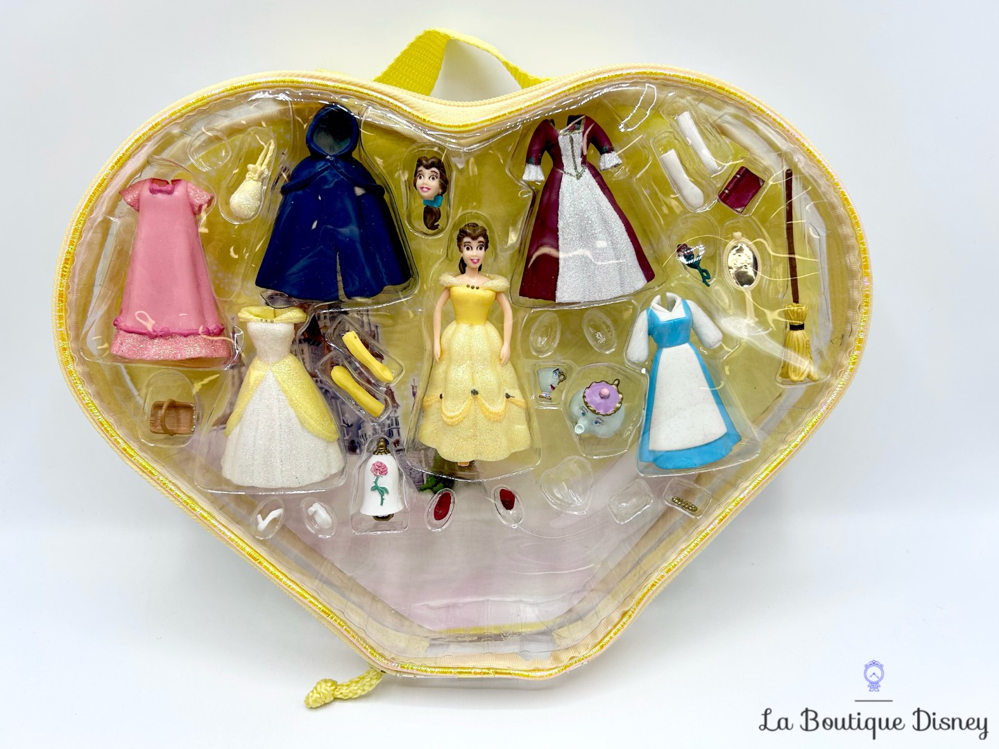 Coffret-coeur-Belle-La-Belle-et-la-Bête-Princess-Fashion-Set-Disneyland-Disney-figurine-mini-poupée (4)