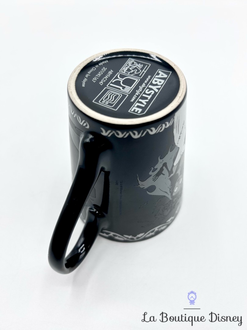 Tasse-Les-Noces-Funèbres-Tim-Burton-mug-ABYStyle-Emily-Victor-noir (1)