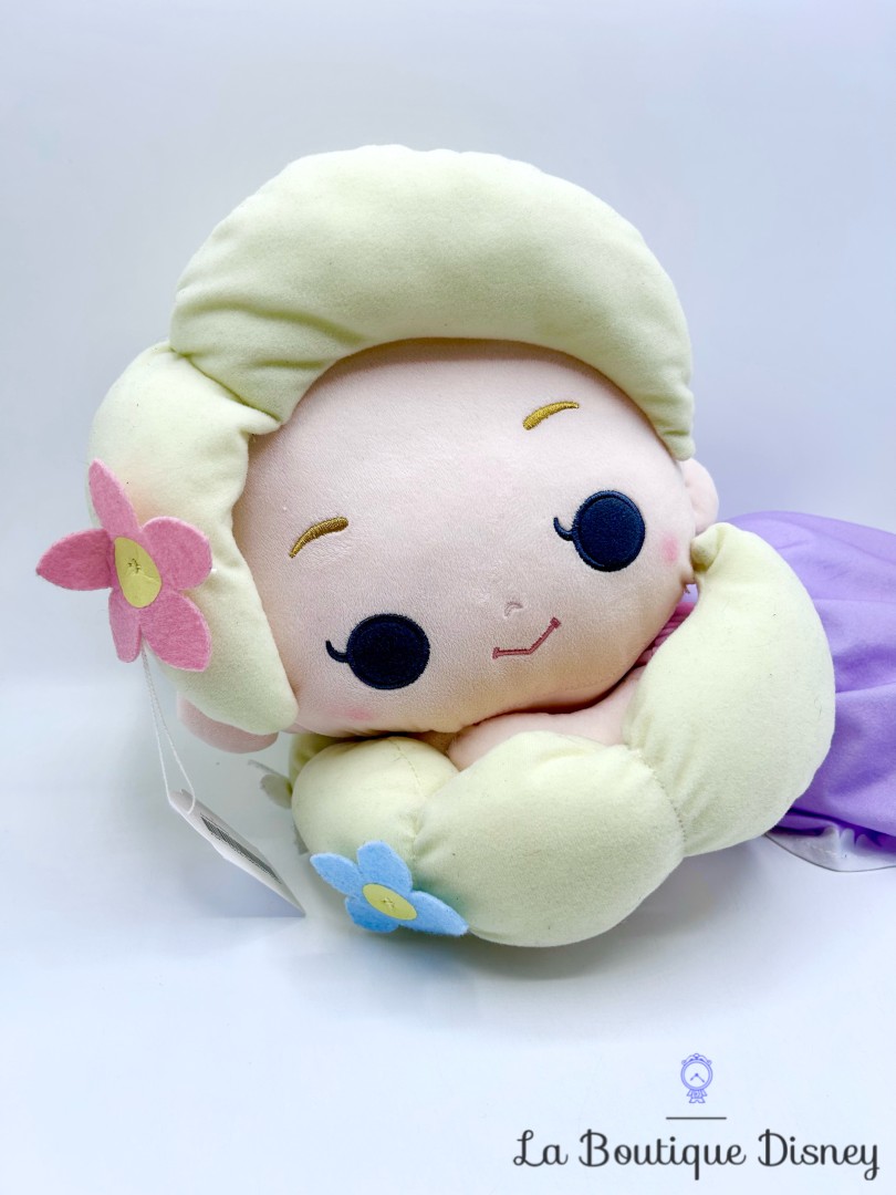 Peluche-Raiponce-Dreamy-Kawaii-Disney-SEGA-Japon-princesse-allongée-50-cm (2)