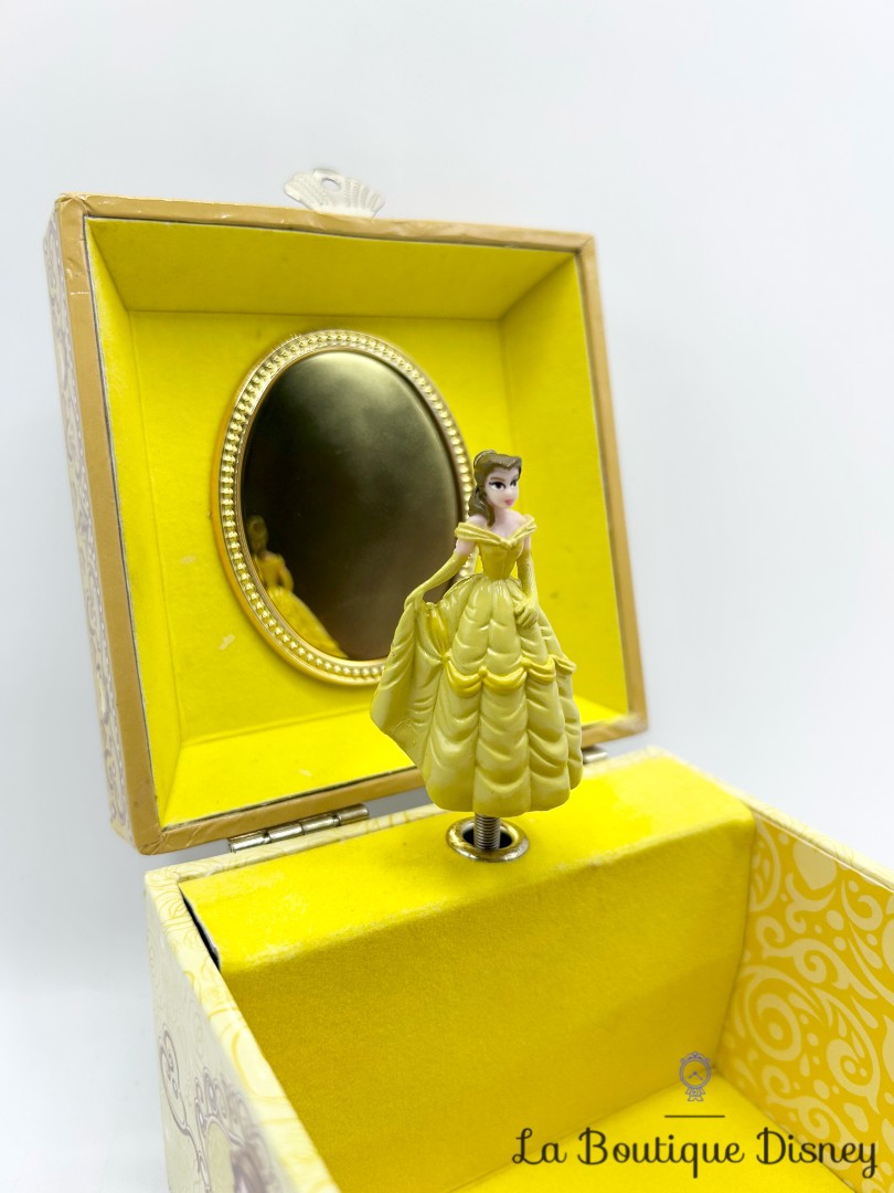 Boite-à-musique-La-Belle-et-La-Bête-Disneyland-2023-Disney-Princesse-bijoux-jaune (1)