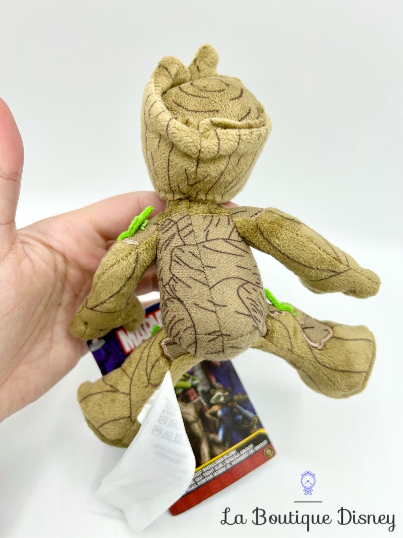 peluche-épaule-groot-marvel-disney-parks-les-gardiens-de-la-galaxie-aimant (4)