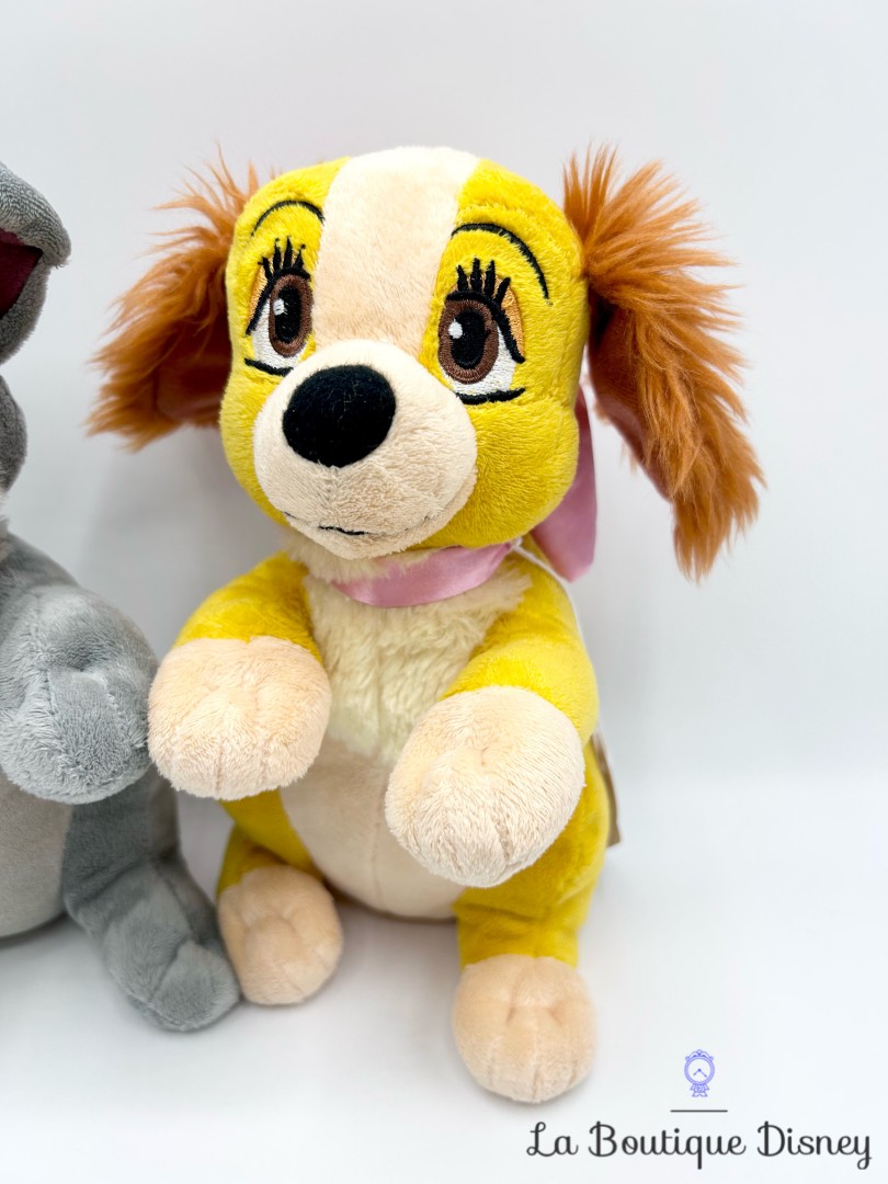 Peluche-La-Belle-et-le-Clochard-Disneyland-2017-Disney-chiens-couple-assis-25-cm (4)
