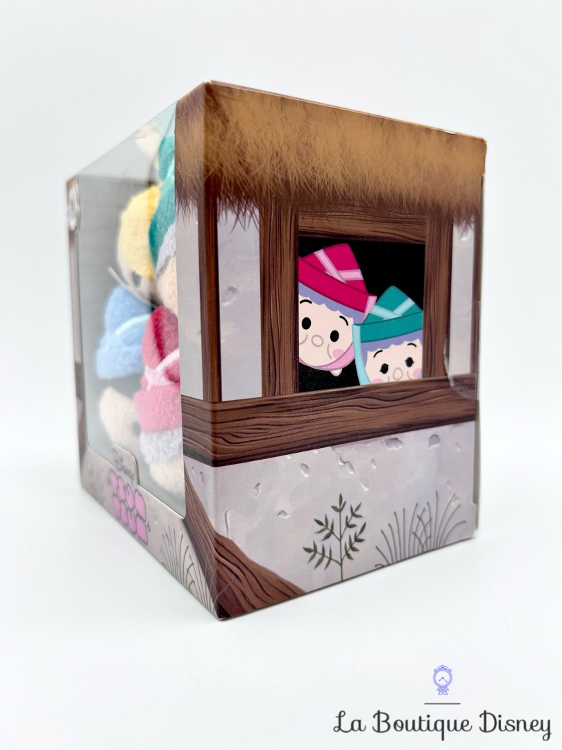 Peluche-Tsum-Tsum-Box-Set-Sleeping-Beauty-Disney-Store-2016-Coffret-La-Belle-au-Bois-Dormant-fées (1)