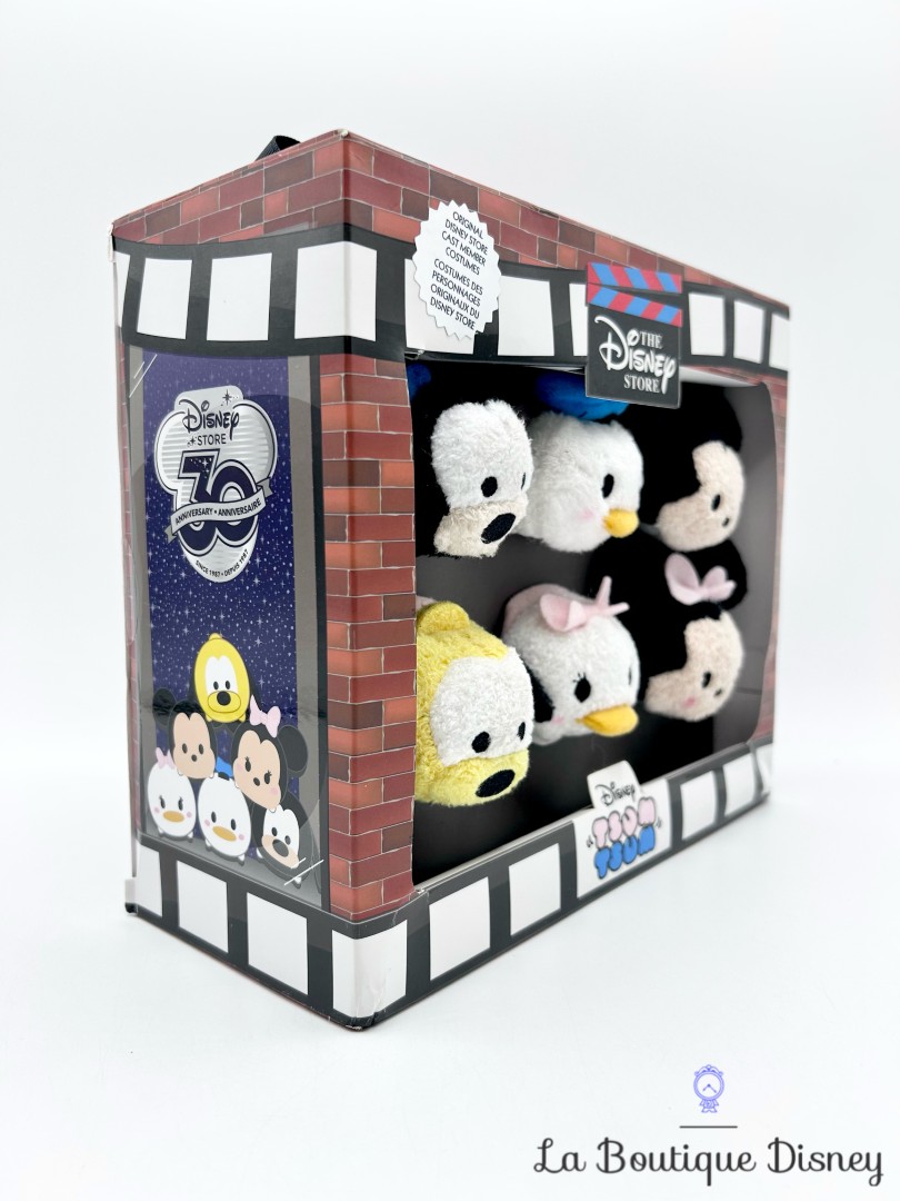 Peluche-Tsum-Tsum-Box-Set-Disney-Store-30ème-Anniversaire-Coffret-Cast-Member-Costumes (2)