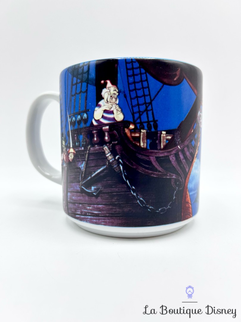 Tasse-scène-Peter-Pan-Disneyland-Resort-Paris-Disney-mug-scène-film-bateau-nuages (2)