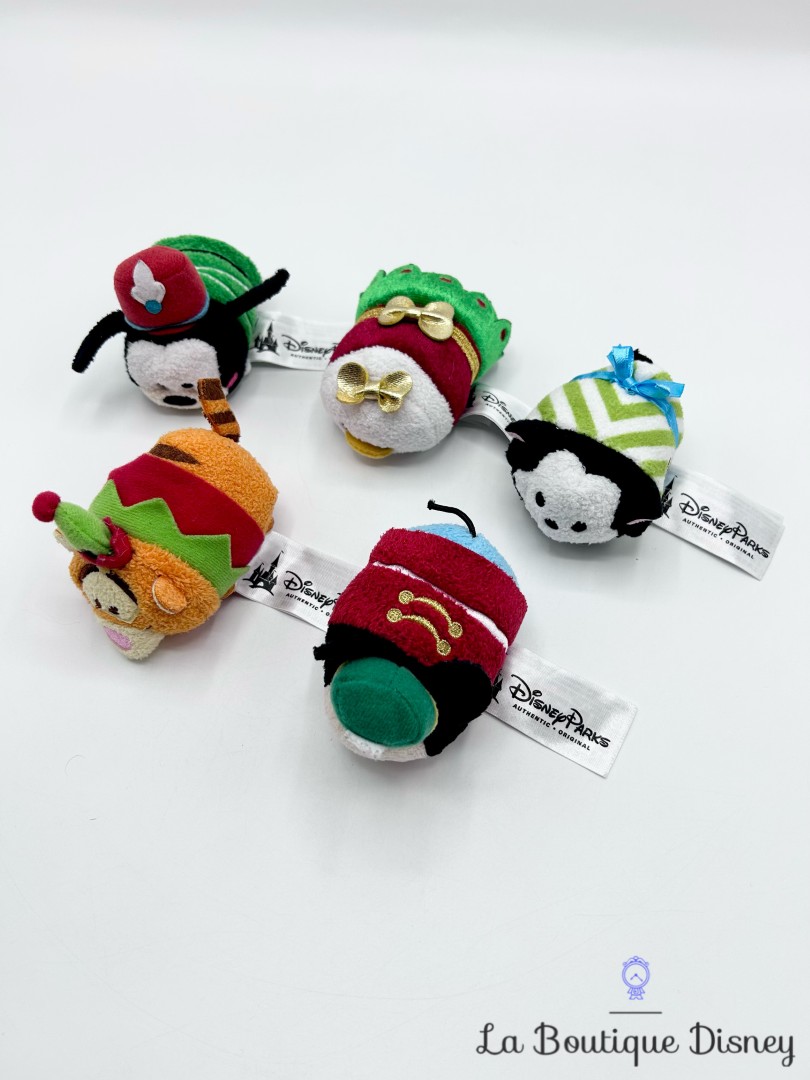Peluches-Tsum-Tsum-Noël-Calendrier-de-Avent-2016-Disney-Parks (1)