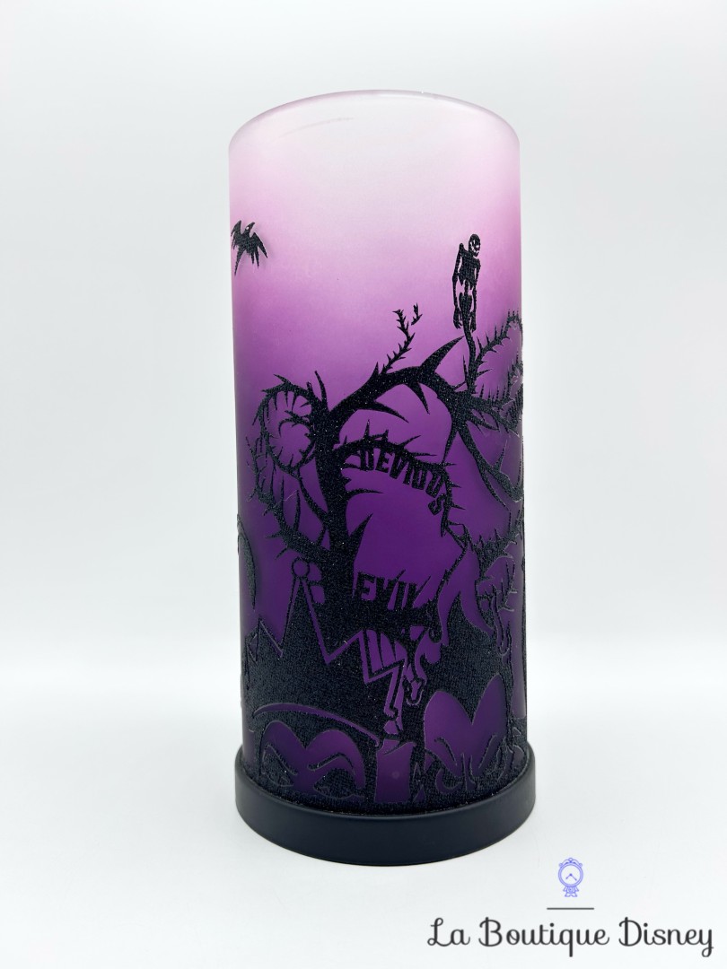 Décoration-lumineuse-Villains-Disney-Park-2021-Disneyland-lampe-violet (5)