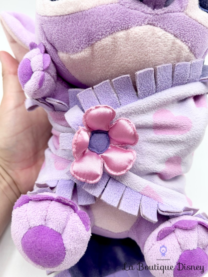 Peluche-Angel-Disney-Babies-Disneyland-Paris-monstre-rose-couffin-couverture-fleur (1)