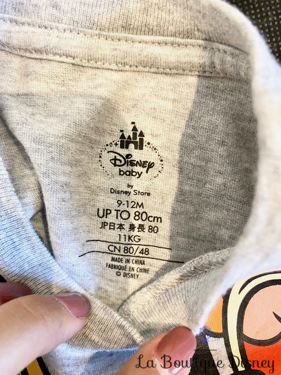 tee-shirt-disney-baby-by-disney-store-mickey-dingo-donald-pluto-gris-visage-tete-bébé-9-12-mois-6