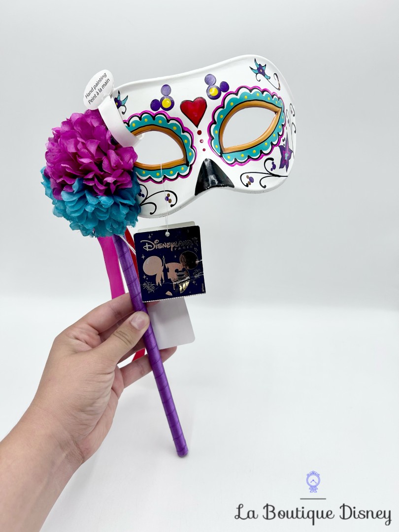 Masque-Coco-Dia-de-los-Muertos-Disneyland-Paris-2018-Disney-loup-fête (3)