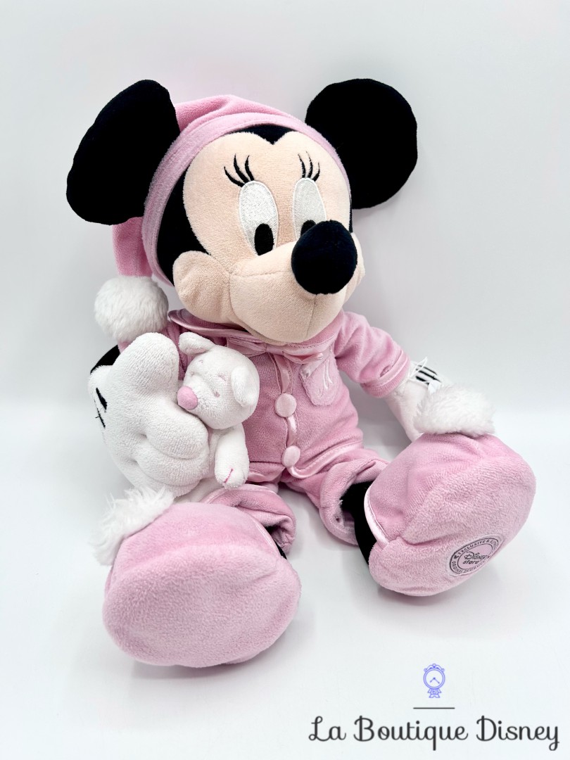 Peluche-Minnie-Mouse-Pyjama-Disney-Store-rose-doudou-écusson-42-cm (4)