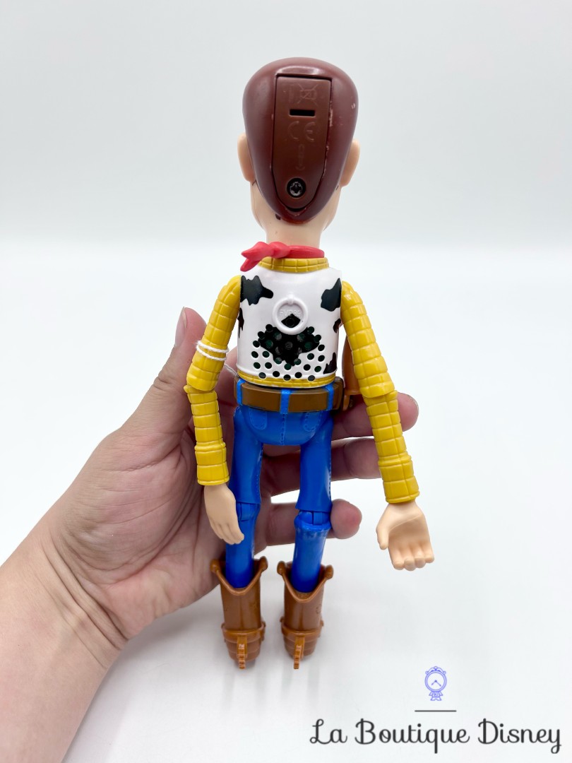 Jouet-Figurine-Woody-True-Talkers-Toy-Story-Disney-Mattel-2017-cow-boy-parle-FRANCAIS-22-cm (3)