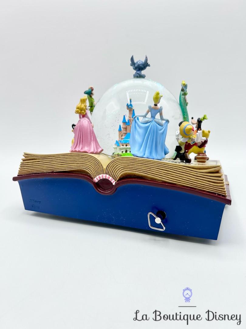 Boule-à-neige-musicale-Livre-Illustration-Disneyland-Paris-snow-globe-Disney-château (8)