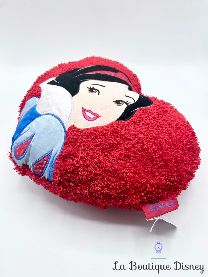 Coussin-Blanche-Neige-et-les-sept-nains-coeur-Disneyland-Paris-Disney-oreiller-rouge (2)