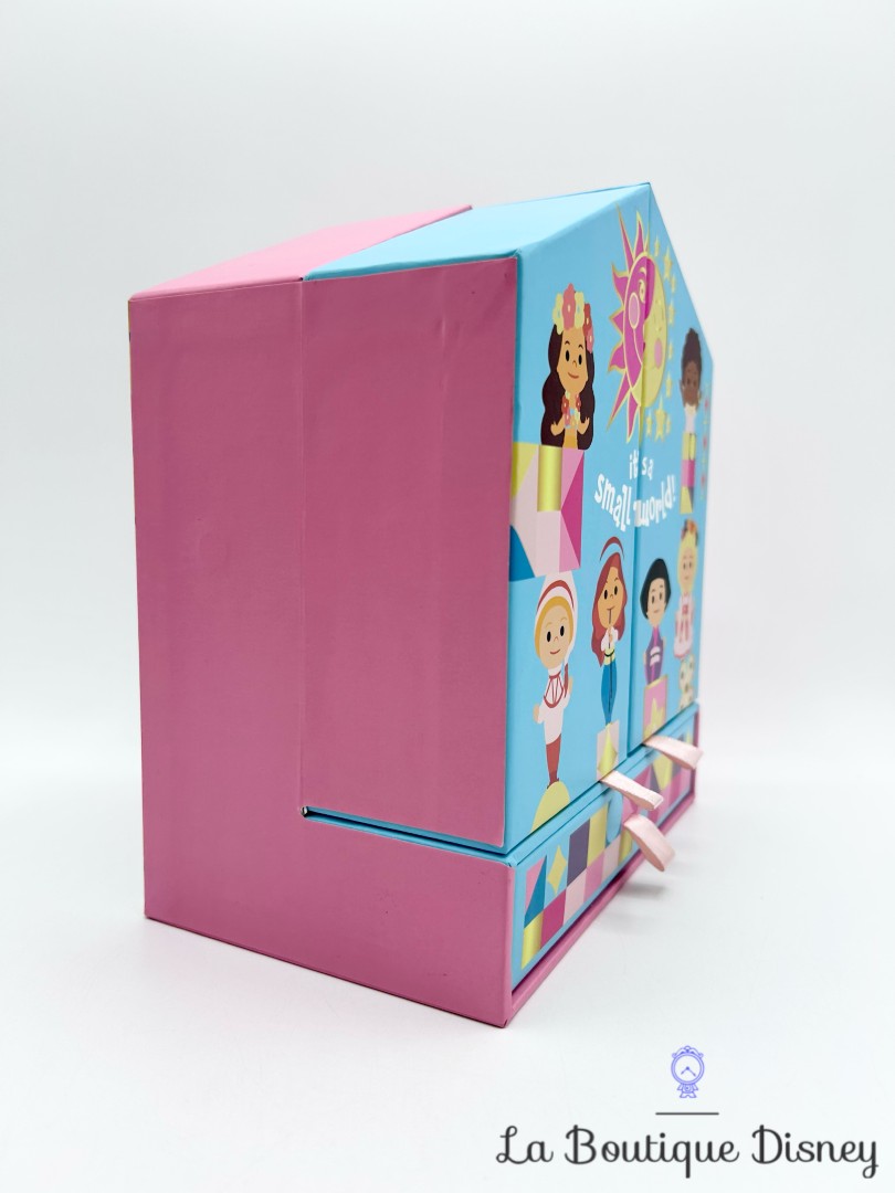 Boite-à-musique-Its-a-Small-Word-Disney-Store-2023-attraction-bijoux-musicale (2)