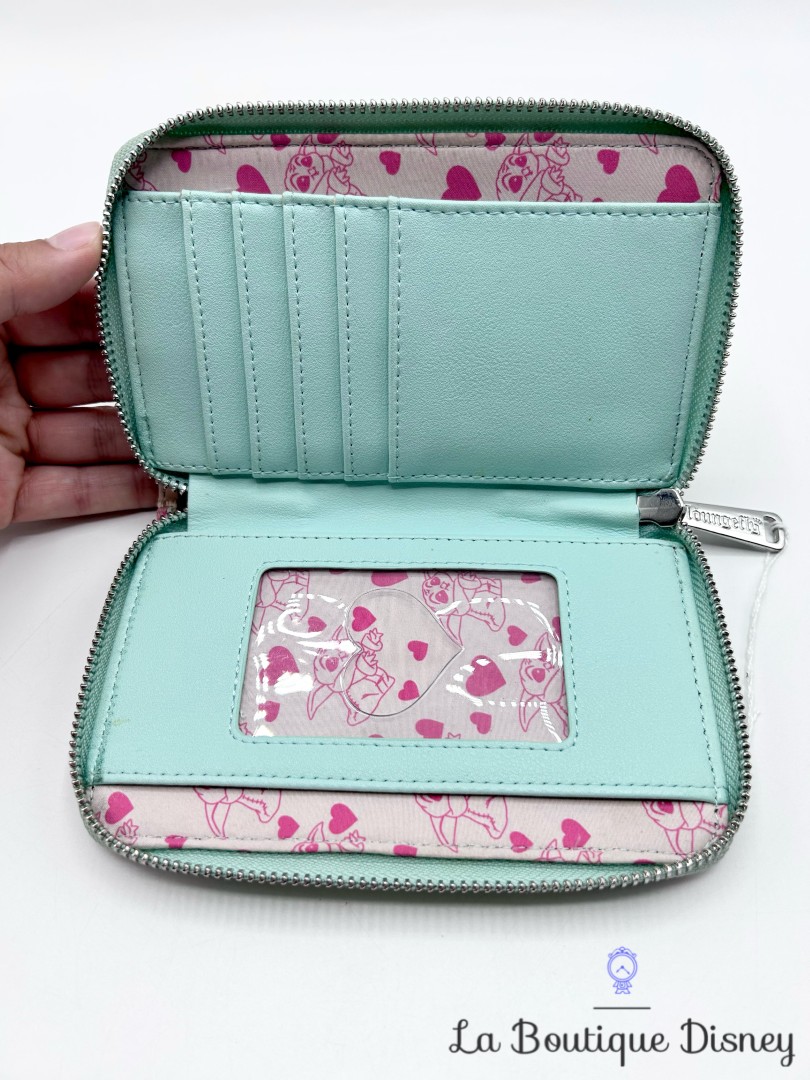 Porte-Monnaie-Loungefly-Grogu-Valentines-Star-Wars-The-Mandalorian-portefeuille-cœurs (1)
