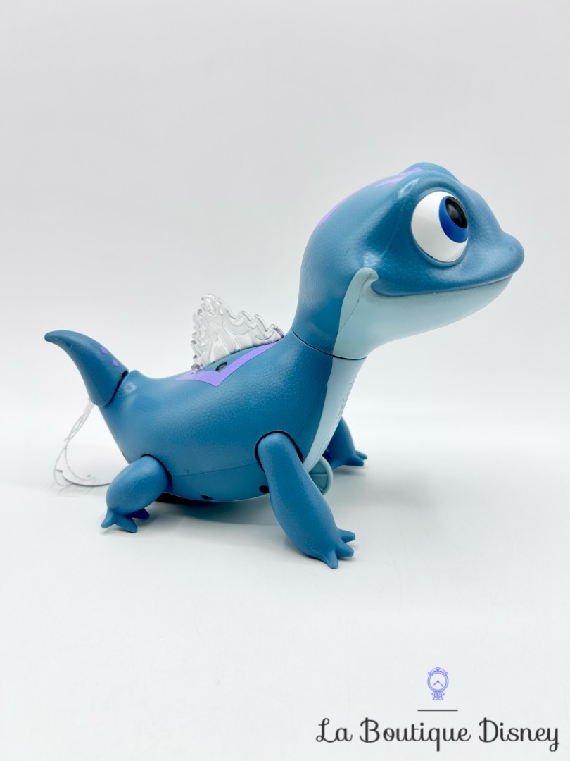 Jouet-interactif-Bruni-esprit-du-Feu-Disney-Hasbro-2021-La-Reine-des-Neiges-2-figurine-bleu (3)