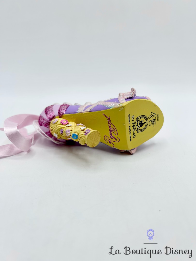 Ornement-Noël-Mini-Chaussure-Raiponce-décorative-Disney-Parks-Disneyland-Runway-Shoe-boule-suspension (1)