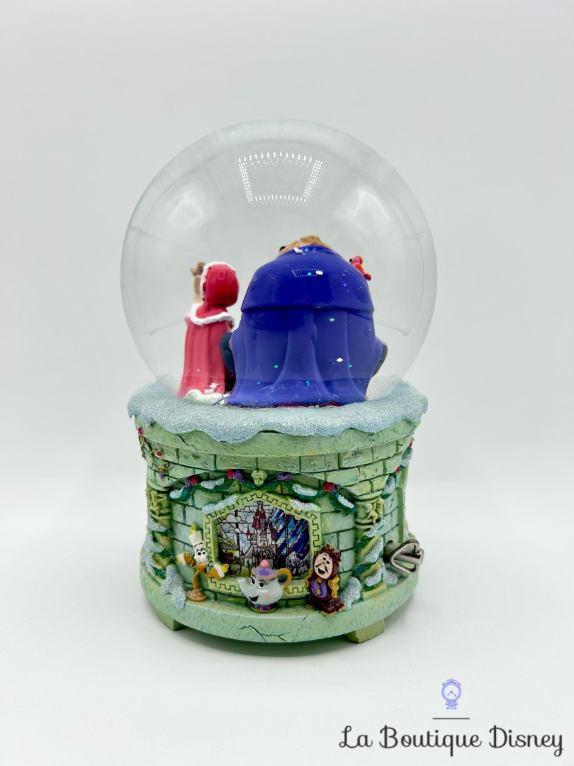 Boule-à-neige-musicale-La-Belle-et-la-Bête-Disney-Store-2017-snow-globe-Something-There  (4)