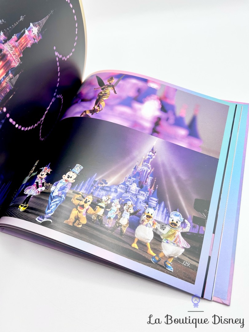 Livre-Cast-Members-Exclusif-30ème-anniversaire-Disneyland-Paris-30-ans-Disney-Edition-Collector (1)