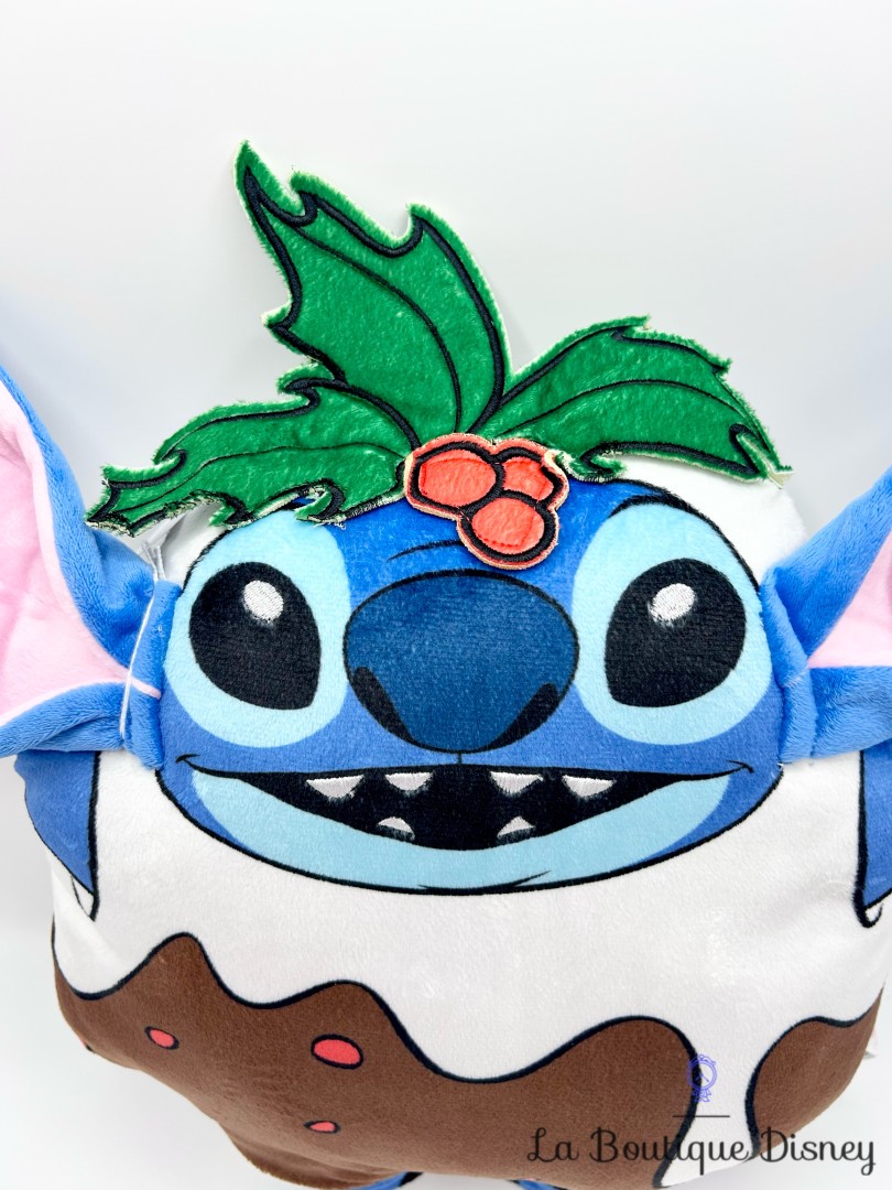 Coussin-Stitch-Gâteau-Noël-Disney-Primark-Lilo-et-Stitch-oreiller-peluche (1)