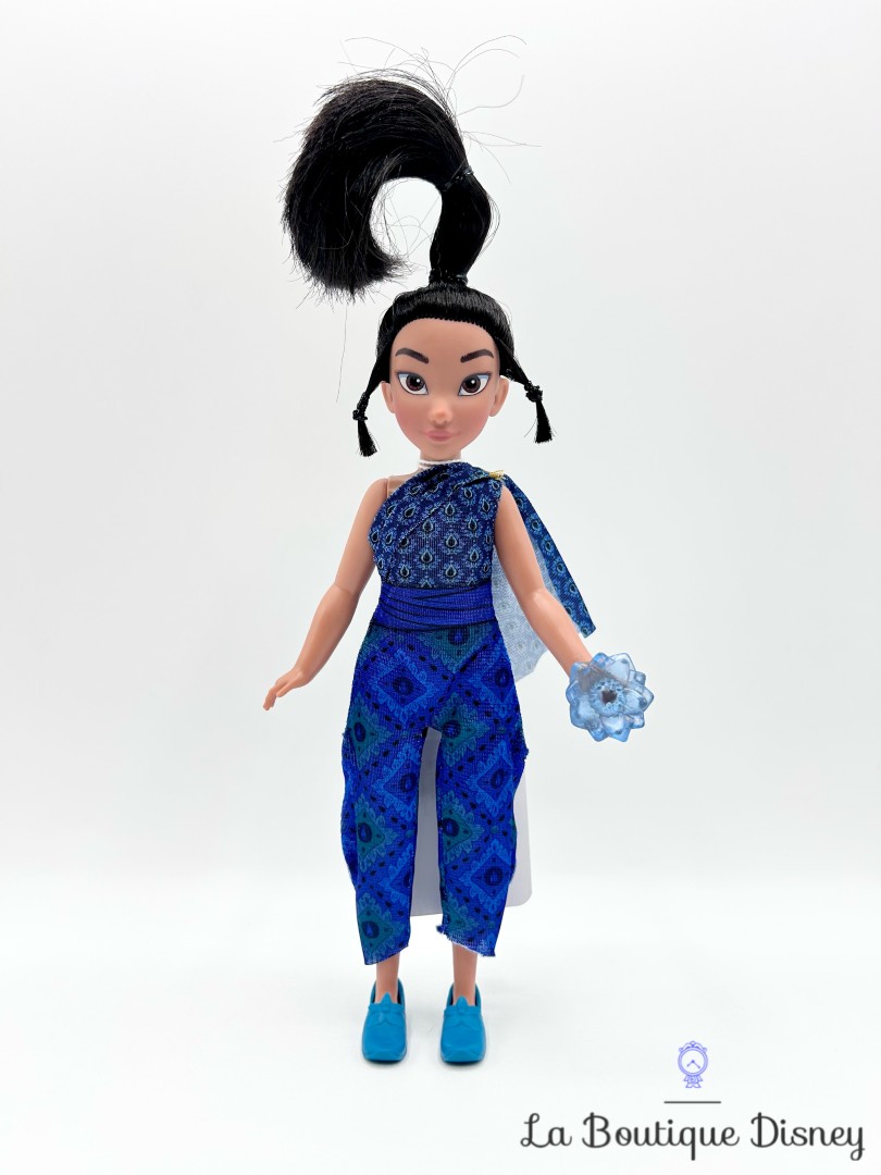 Poupée-Jeune-Raya-et-Fleur-de-Kumandra-Disney-Hasbro-2020-Raya-et-le-dernier-dragon-lumineux-musicale-20-cm (2)